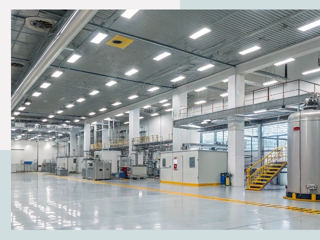 Освещение ангаров в Раменском от 608 руб. - Эффективные решения