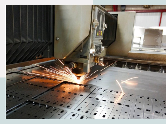 Лазерная резка металла в Раменском от 608 руб.